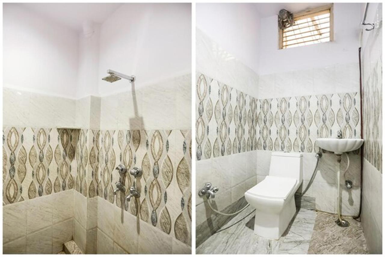 ורנאסי Hotel Aakash Ganga מראה חיצוני תמונה